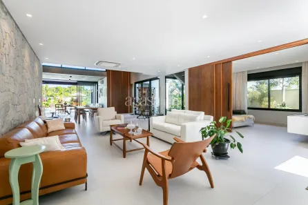 Casa com 4 Quartos à venda, 394m² no Lagoa da Conceição, Florianópolis