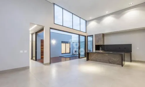 Casa com 3 Quartos à venda, 210m² no Grand Ville, Uberlândia