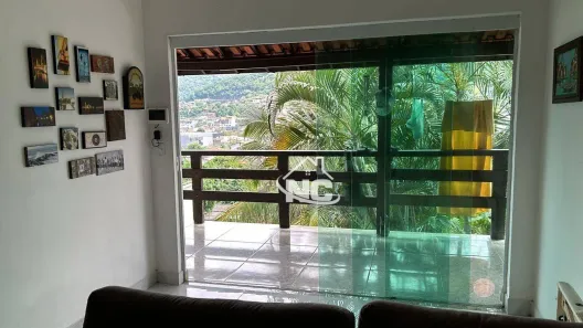 Casa com 3 Quartos à venda, 250m² no Itaipu, Niterói