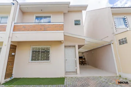 Sobrado com 3 Quartos para alugar, 86m² no Boqueirão, Curitiba
