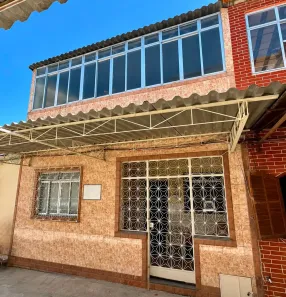 Casa com 3 Quartos à venda, 200m² no Rocha Miranda, Rio de Janeiro