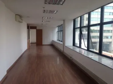 Sala Comercial para alugar, 489m² no Vila Olímpia, São Paulo