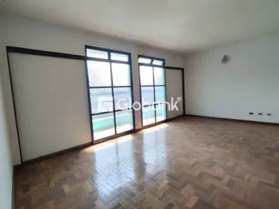 Apartamento com 3 Quartos à venda, 90m² no Centro, Montes Claros