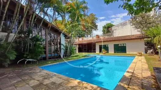 Sobrado com 4 Quartos à venda, 386m² no Interlagos, São Paulo