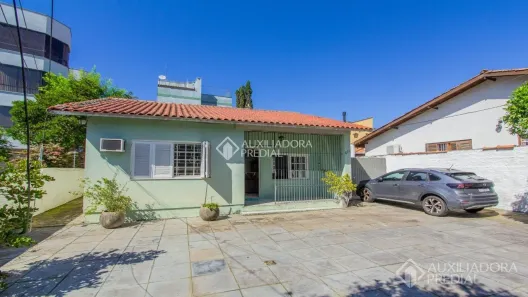Casa com 3 Quartos à venda, 189m² no Jardim Itu, Porto Alegre
