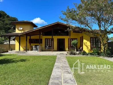 Casa de Condomínio com 4 Quartos à venda, 450m² no Cotia, Guapimirim