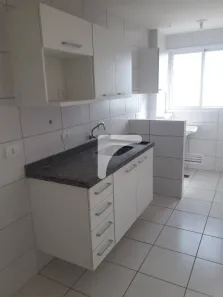 Apartamento com 3 Quartos à venda, 58m² no Champagnat, Londrina