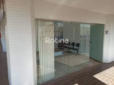 Sala Comercial para alugar, 34m² no Centro, Uberlândia