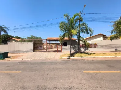 Casa com 2 Quartos para alugar, 80m² no Sítios Vale das Brisas, Senador Canedo