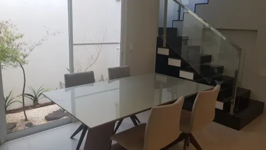 Casa com 4 Quartos à venda, 200m² no Alto Umuarama, Uberlândia