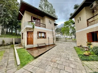 Sobrado com 3 Quartos à venda, 112m² no Petrópolis, Caxias do Sul
