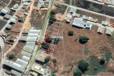 Lote/Terreno à venda, 302m² no Centro, Ipanema