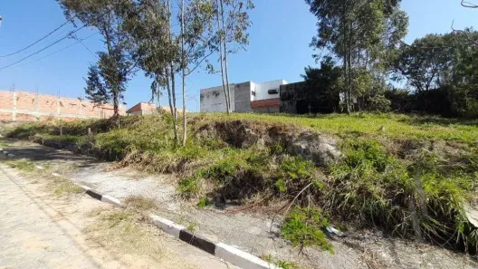 Lote/Terreno à venda, 300m² no Parque Santa Márcia, Votorantim