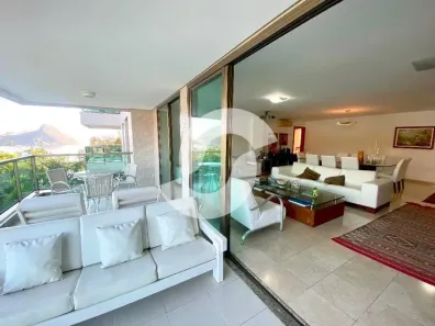 Apartamento com 4 Quartos à venda, 250m² no São Francisco, Niterói