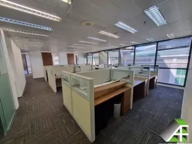 Sala Comercial com 1 Quarto para alugar, 230m² no Vila Olímpia, São Paulo