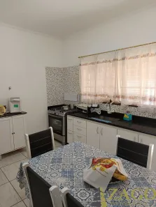 Sobrado com 3 Quartos à venda, 210m² no Parque Residencial Nova Franca, Franca