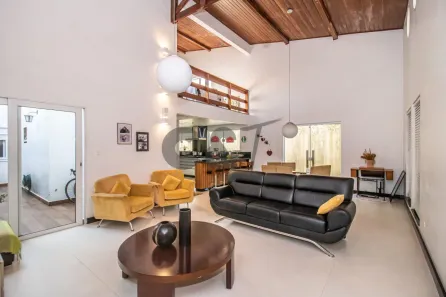 Casa com 5 Quartos à venda, 300m² no Jardim Santa Helena, São Paulo