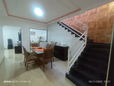 Sobrado com 4 Quartos à venda, 240m² no Setor Habitacional Pôr do Sol, Brasília