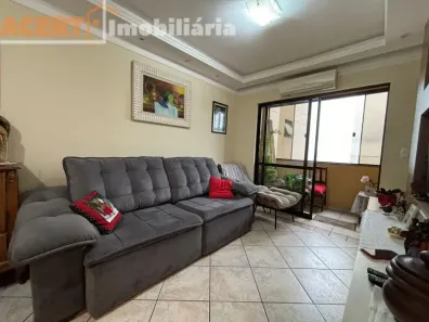 Apartamento com 2 Quartos à venda, 63m² no Coqueiros, Florianópolis