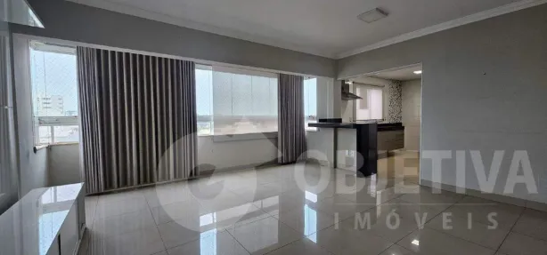 Apartamento com 3 Quartos para alugar, 115m² no Tubalina, Uberlândia