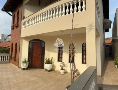 Sobrado com 4 Quartos à venda, 310m² no Vila Nossa Senhora das Vitórias, Mauá