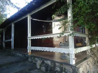 Casa com 3 Quartos à venda, 147m² no Fazendinha, Teresópolis