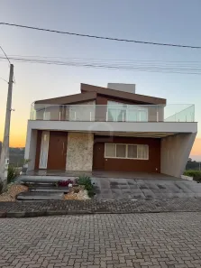Casa de Condomínio com 4 Quartos à venda, 212m² no Lomba Grande, Novo Hamburgo