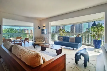 Apartamento com 4 Quartos à venda, 246m² no Vila Sofia, São Paulo