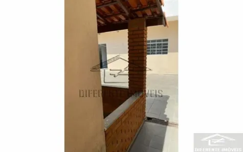 Fazenda/Sítio com 3 Quartos à venda, 200m² no Jardim Nice, São Paulo