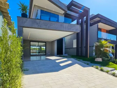 Casa com 3 Quartos à venda, 245m² no Centro, Gravataí