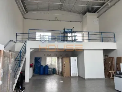 Galpão/Depósito/Armazém com 1 Quarto para alugar, 352m² no Campestre, Santo André