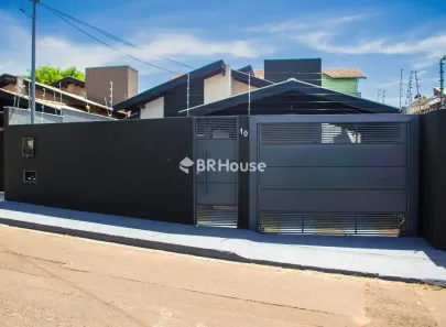 Casa com 3 Quartos à venda, 108m² no Vila Planalto, Campo Grande