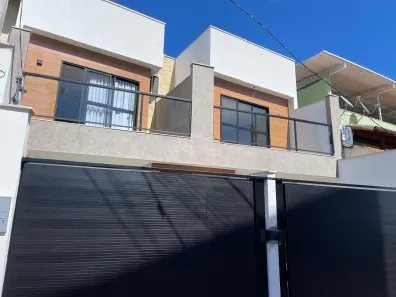 Casa com 3 Quartos para venda ou aluguel, 150m² no São Pedro, Juiz de Fora
