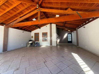 Casa com 3 Quartos para alugar, 186m² no Jardim São Marcos, Itatiba