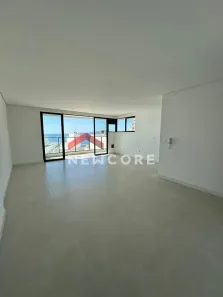 Apartamento com 3 Quartos à venda, 130m² no Meia Praia, Itapema