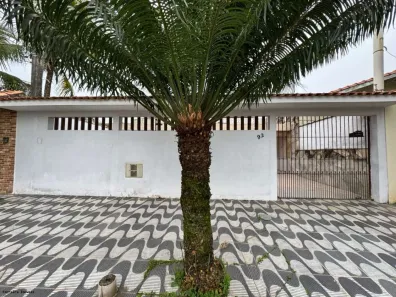 Casa com 3 Quartos à venda, 141m² no Solemar, Praia Grande