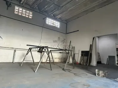 Galpão/Depósito/Armazém à venda, 400m² no Chácaras Pousada do Vale, São José dos Campos