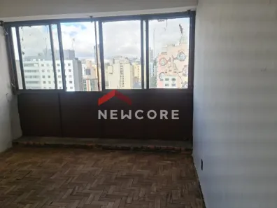 Kitnet à venda, 25m² no Santa Efigênia, São Paulo