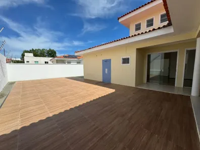 Casa de Condomínio com 5 Quartos para alugar, 350m² no Turu, São Luís