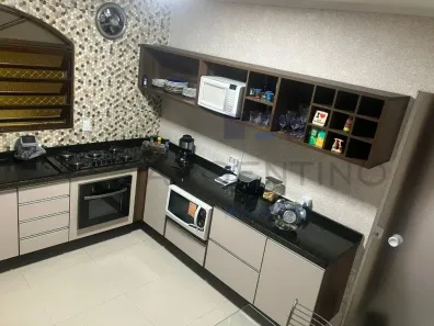 Casa com 3 Quartos à venda, 151m² no Vila Amélia, Poá
