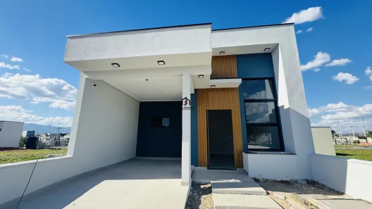 Casa de Condomínio com 2 Quartos à venda, 105m² no Loteamento Industrial Água Preta, Pindamonhangaba