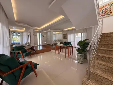 Casa de Condomínio com 4 Quartos à venda, 320m² no Loteamento Portal do Sol II, Goiânia