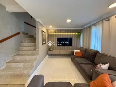 Casa de Condomínio com 4 Quartos para alugar, 150m² no Centro, Canoas