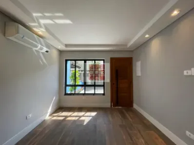 Casa com 3 Quartos à venda, 104m² no Santo Amaro, São Paulo