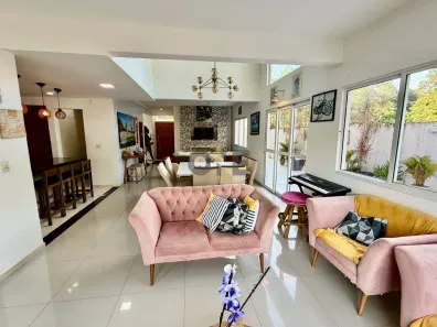 Casa de Condomínio com 3 Quartos à venda, 375m² no Jardim Torino, Cotia