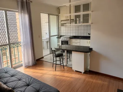 Apartamento com 1 Quarto para alugar, 52m² no São Francisco, Curitiba