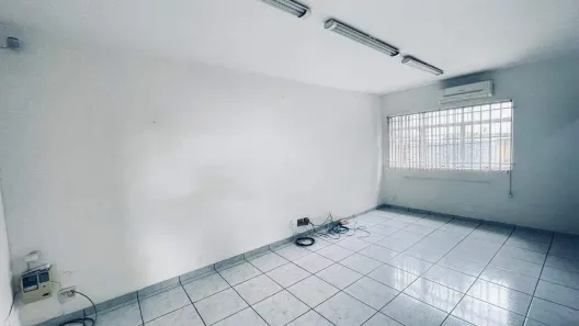 Sala Comercial para alugar, 26m² no Ouro Preto, Belo Horizonte