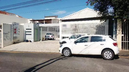 Prédio Comercial para alugar, 130m² no Fundinho, Uberlândia