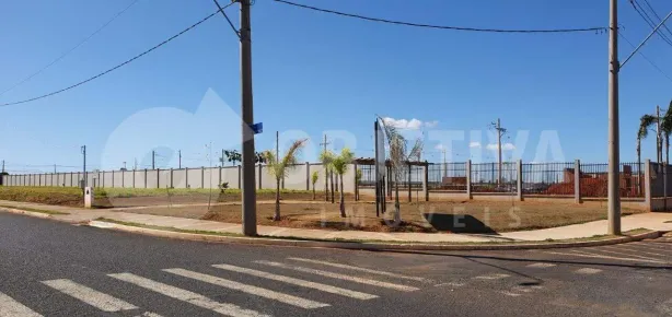 Lote/Terreno à venda, 275m² no Grand Ville, Uberlândia