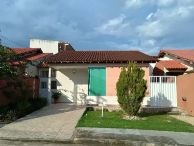 Casa de Condomínio com 3 Quartos para alugar, 92m² no Lírio do Vale, Manaus